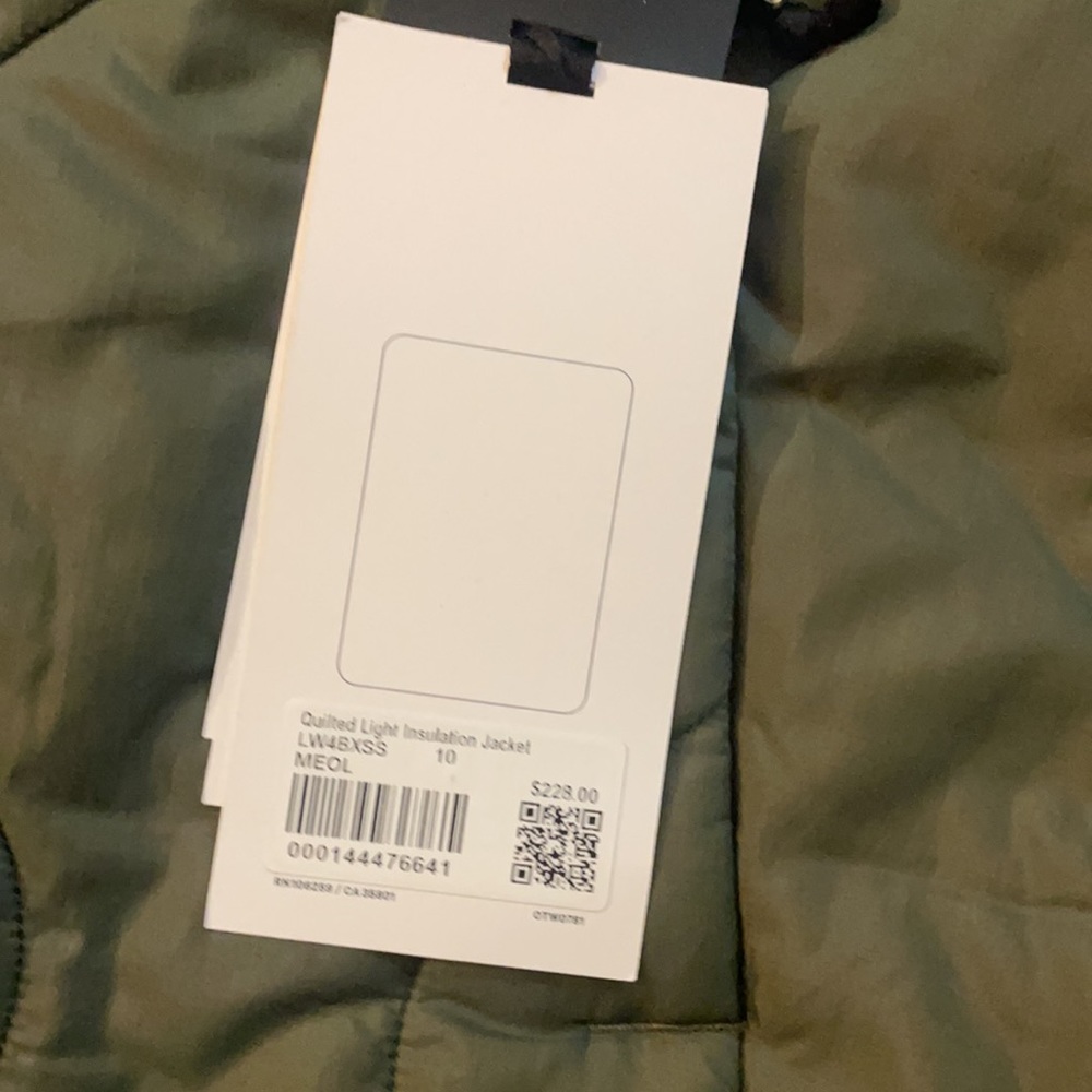 quilted light installation jacket - Picture 2 of 2